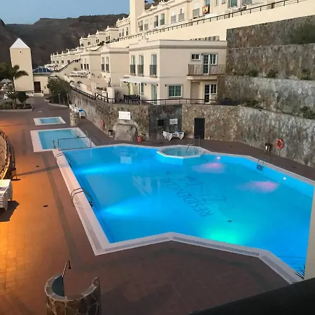 Modern House With Large Chill Out Terrace And Jacuzzi Apartment *