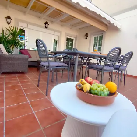 Modern House With Large Chill Out Terrace And Jacuzzi Apartment