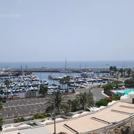 Apartamento Modern House With Large Chill Out Terrace And Jacuzzi *