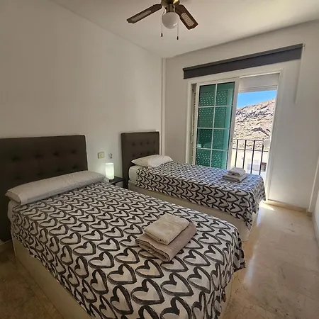 Modern House With Large Chill Out Terrace And Jacuzzi Puerto Rico (Gran Canaria)